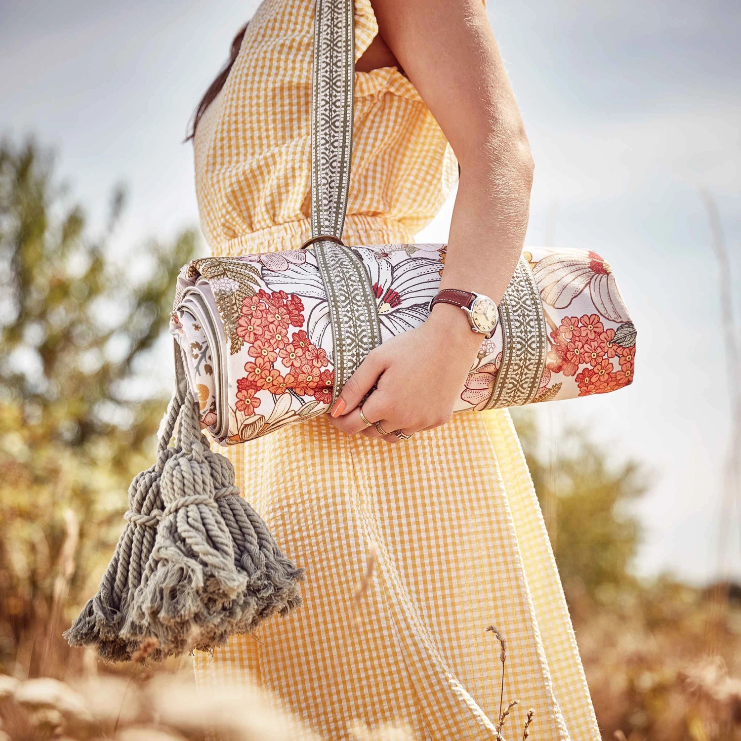 Picknickdecke L 175 X B 154cm BETWEEN FLOWERS In Creme – Bild 2