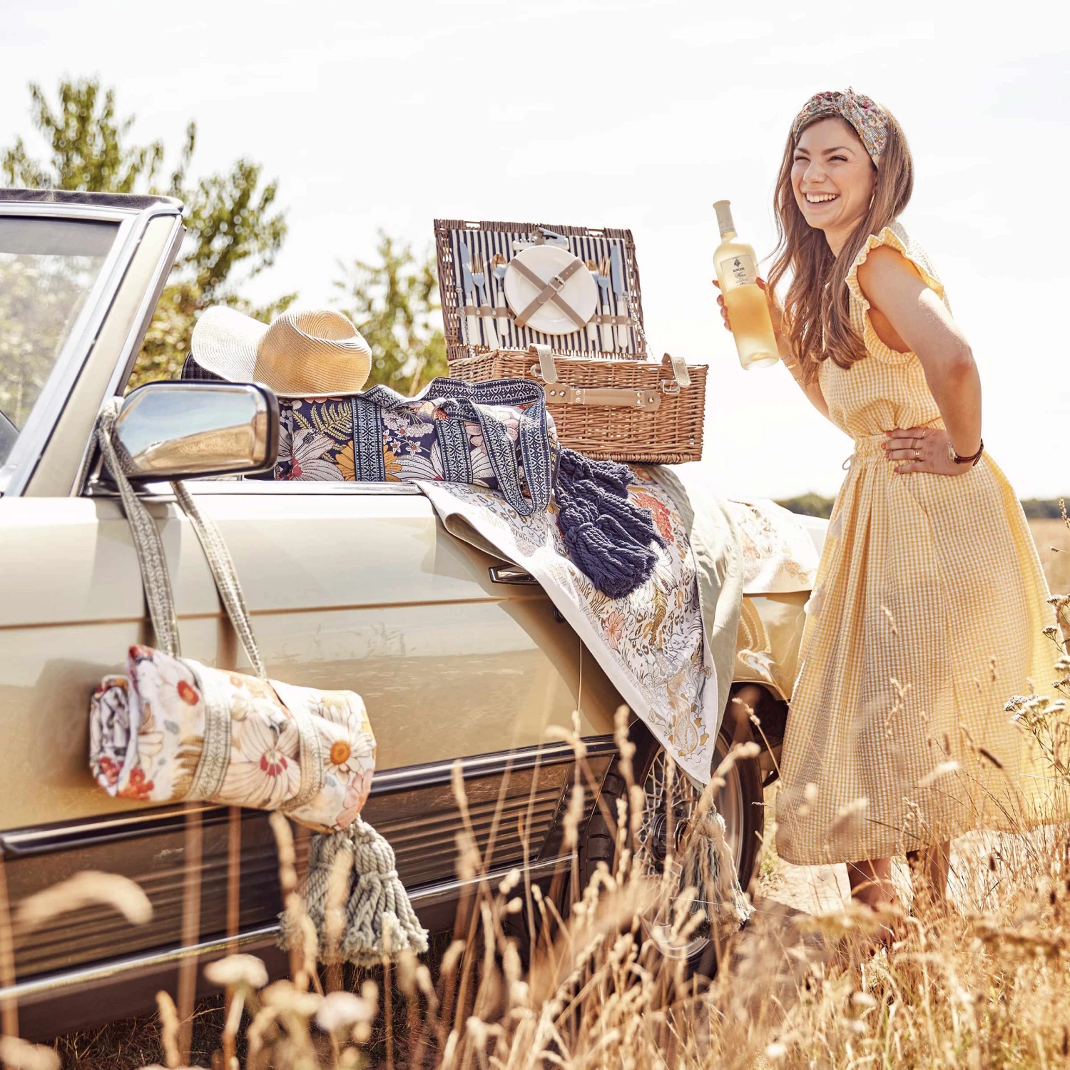 Picknickdecke L 175 X B 154cm BETWEEN FLOWERS In Dunkelblau – Bild 9